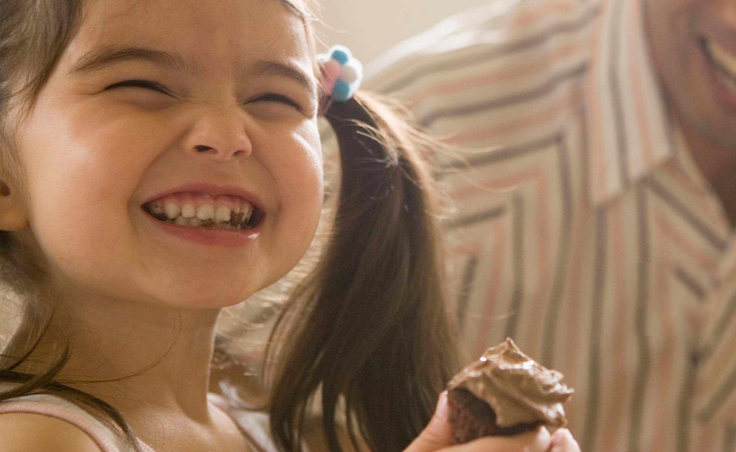 お菓子を通して、笑顔あふれる社会づくりに貢献します。